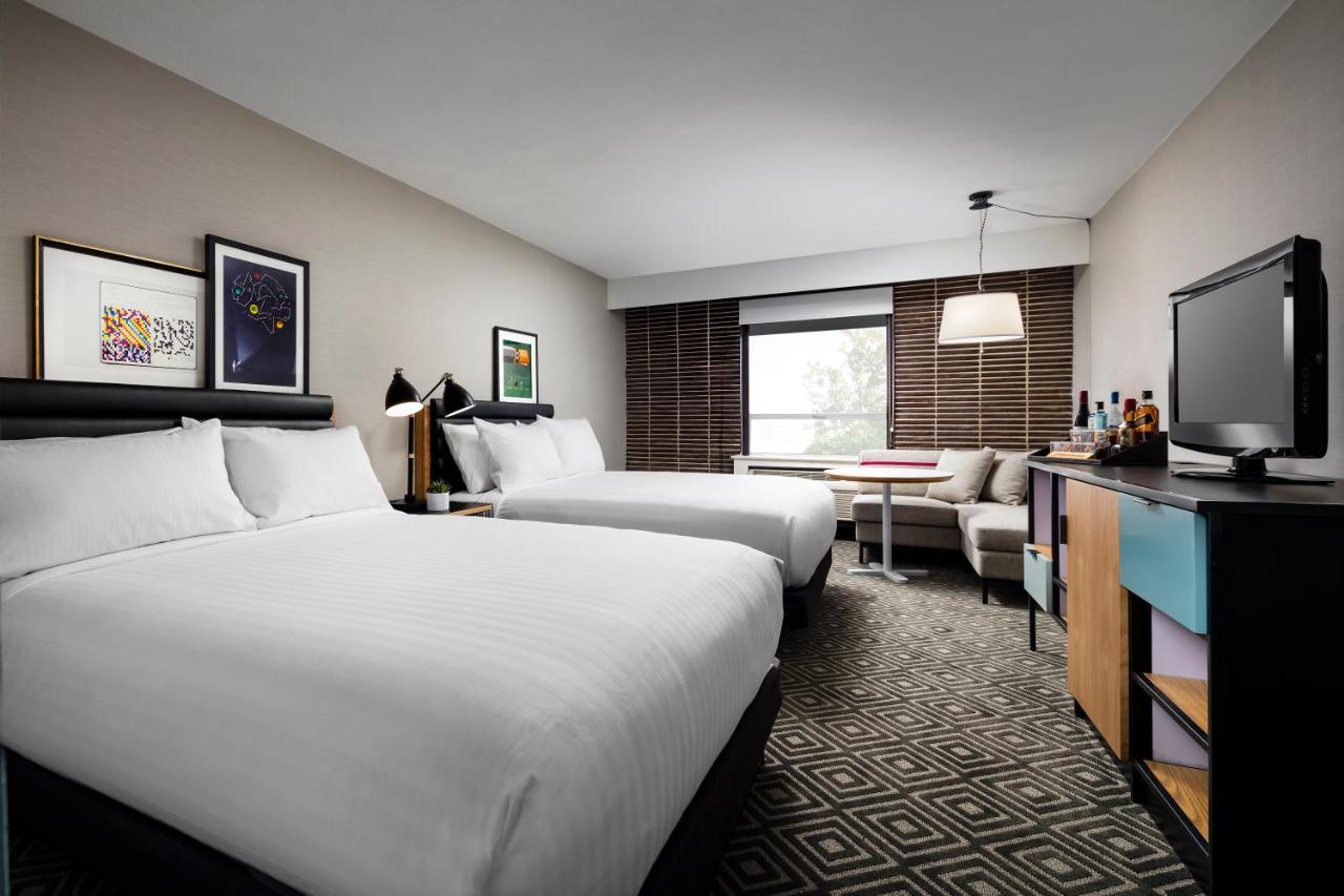 Freepoint Hotel Cambridge, Tapestry Collection By Hilton Bagian luar foto