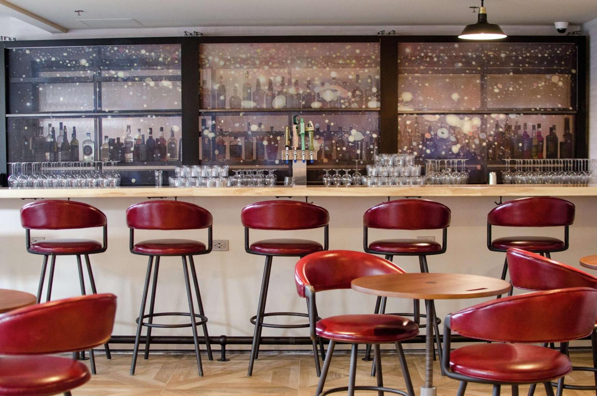 Freepoint Hotel Cambridge, Tapestry Collection By Hilton Bagian luar foto