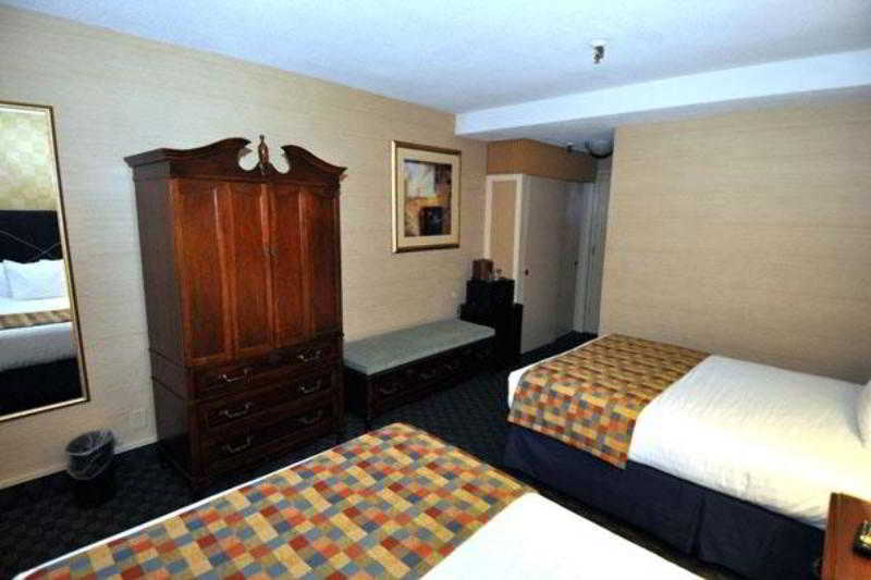 Freepoint Hotel Cambridge, Tapestry Collection By Hilton Bagian luar foto