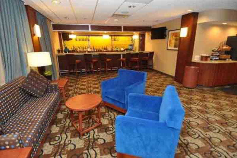 Freepoint Hotel Cambridge, Tapestry Collection By Hilton Bagian luar foto